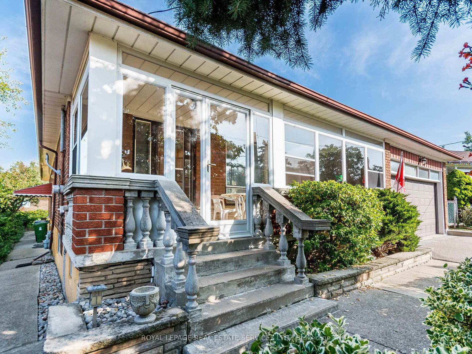 14-austrey-court-york-ontario-w12406869