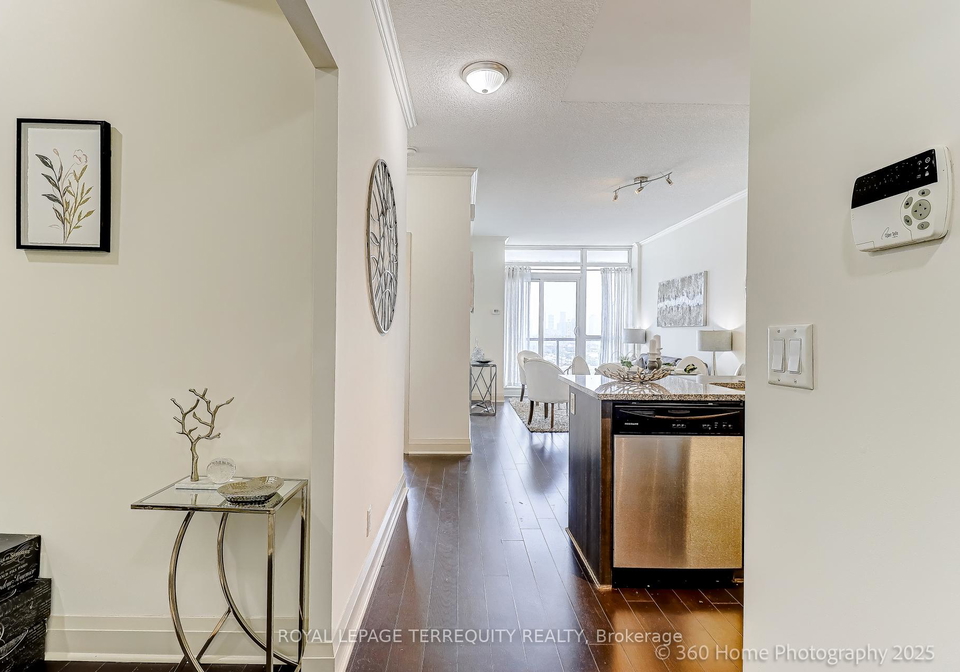 1185-the-queensway-etobicoke-ontario-w12406903