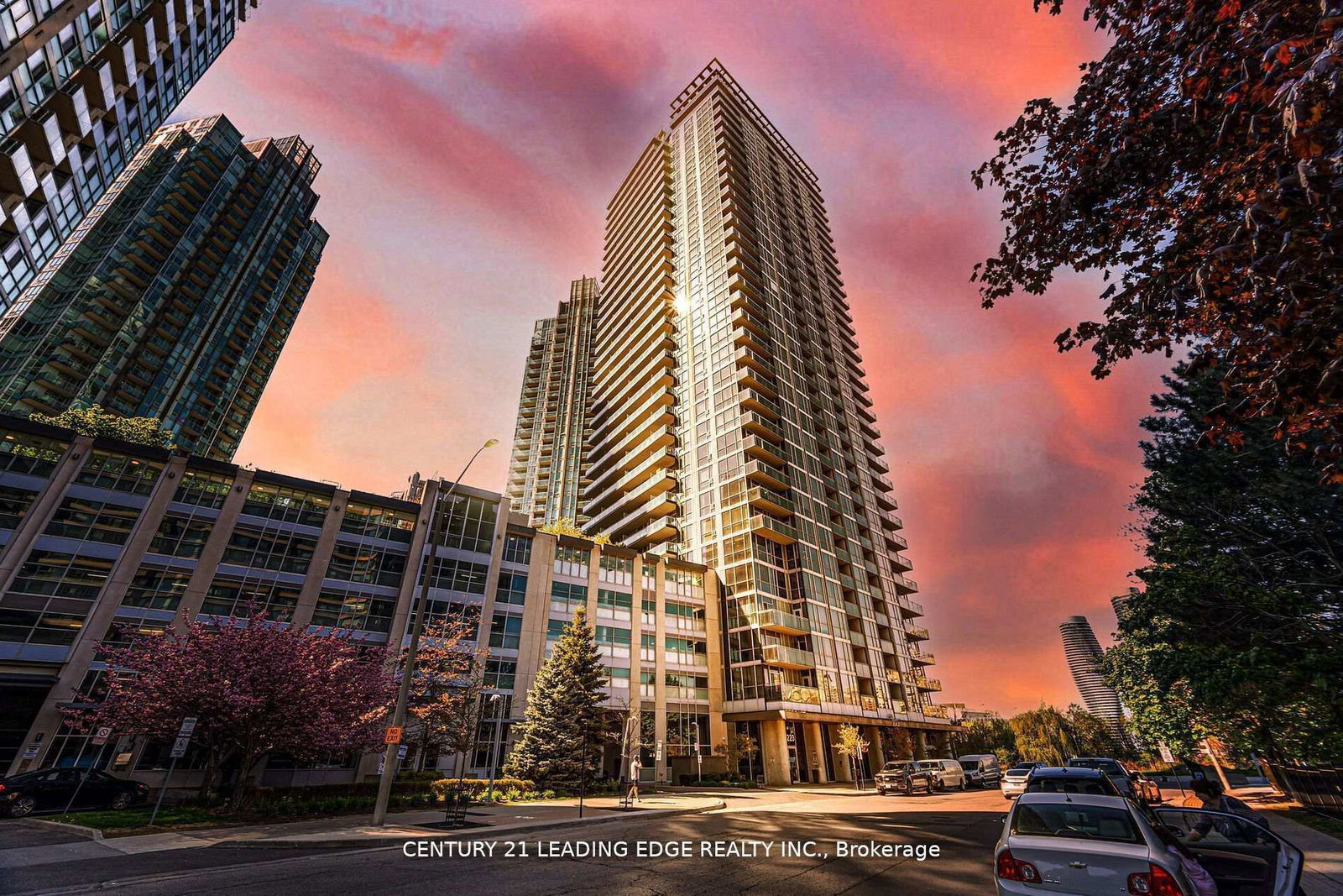223-webb-drive-s-mississauga-ontario-w12407317