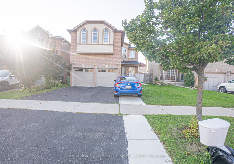 651-twain-avenue-mississauga-ontario-w12407549