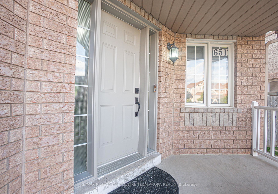 651-twain-avenue-mississauga-ontario-w12407549
