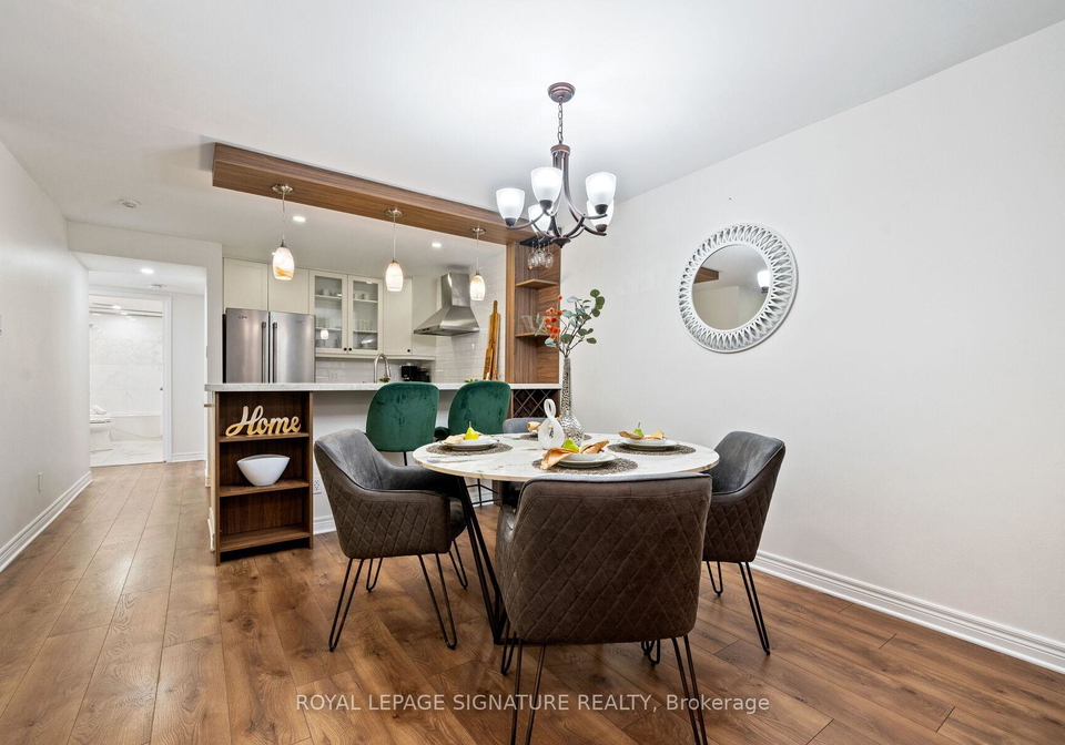 1504-pilgrims-way-oakville-ontario-w12407637
