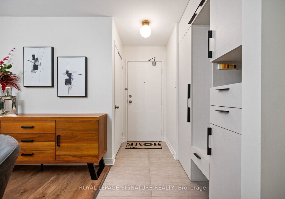 1504-pilgrims-way-oakville-ontario-w12407637