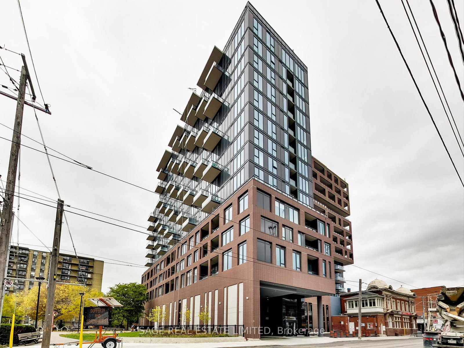 270-dufferin-street-toronto-ontario-w12407674
