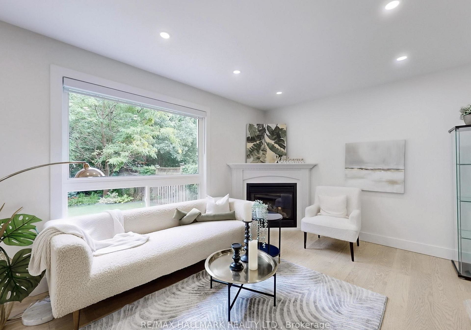 1043-freeman-trail-milton-ontario-w12407893