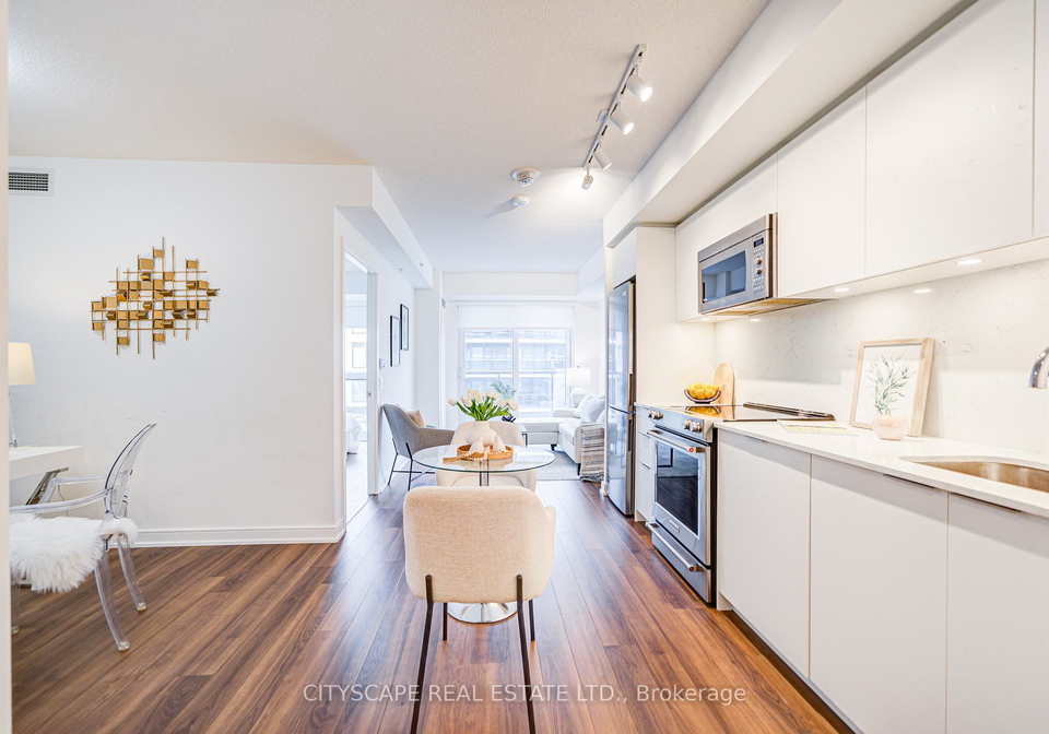 30-samuel-wood-way-etobicoke-ontario-w12408002