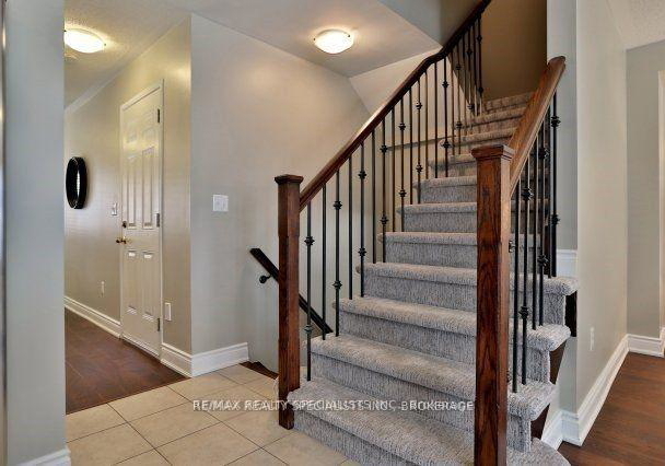 4841-capri-crescent-burlington-ontario-w12408020