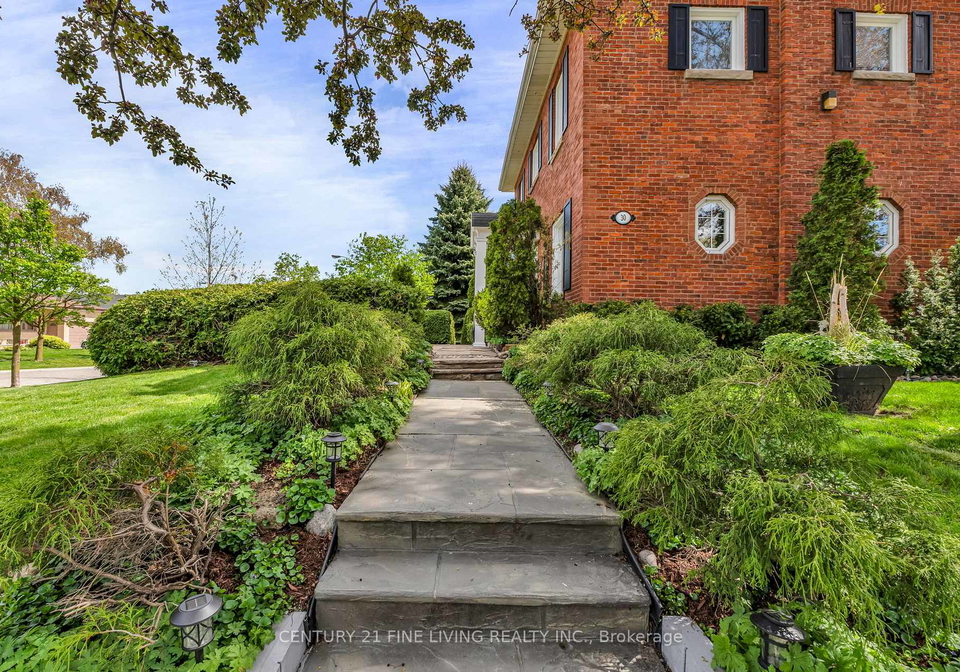 30-norgrove-crescent-etobicoke-ontario-w12408256