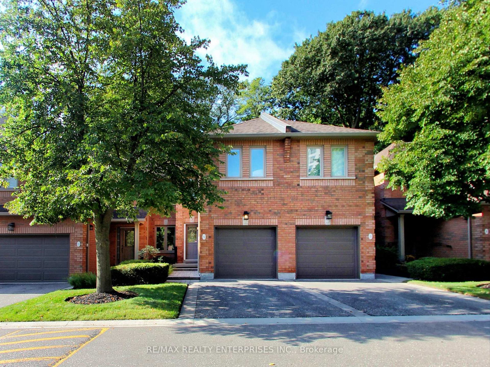 1905-broad-hollow-gate-mississauga-ontario-w12408306