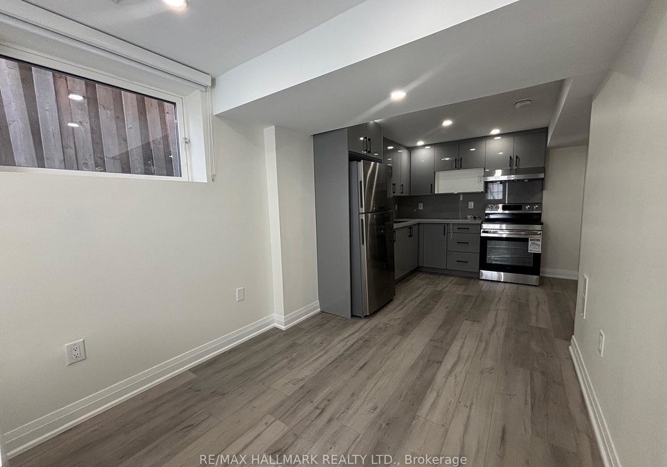 4-cutters-crescent-brampton-ontario-w12408407