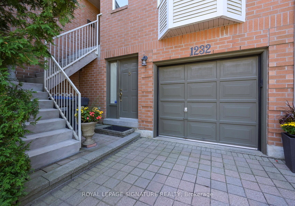 1232-upper-village-drive-mississauga-ontario-w12408572