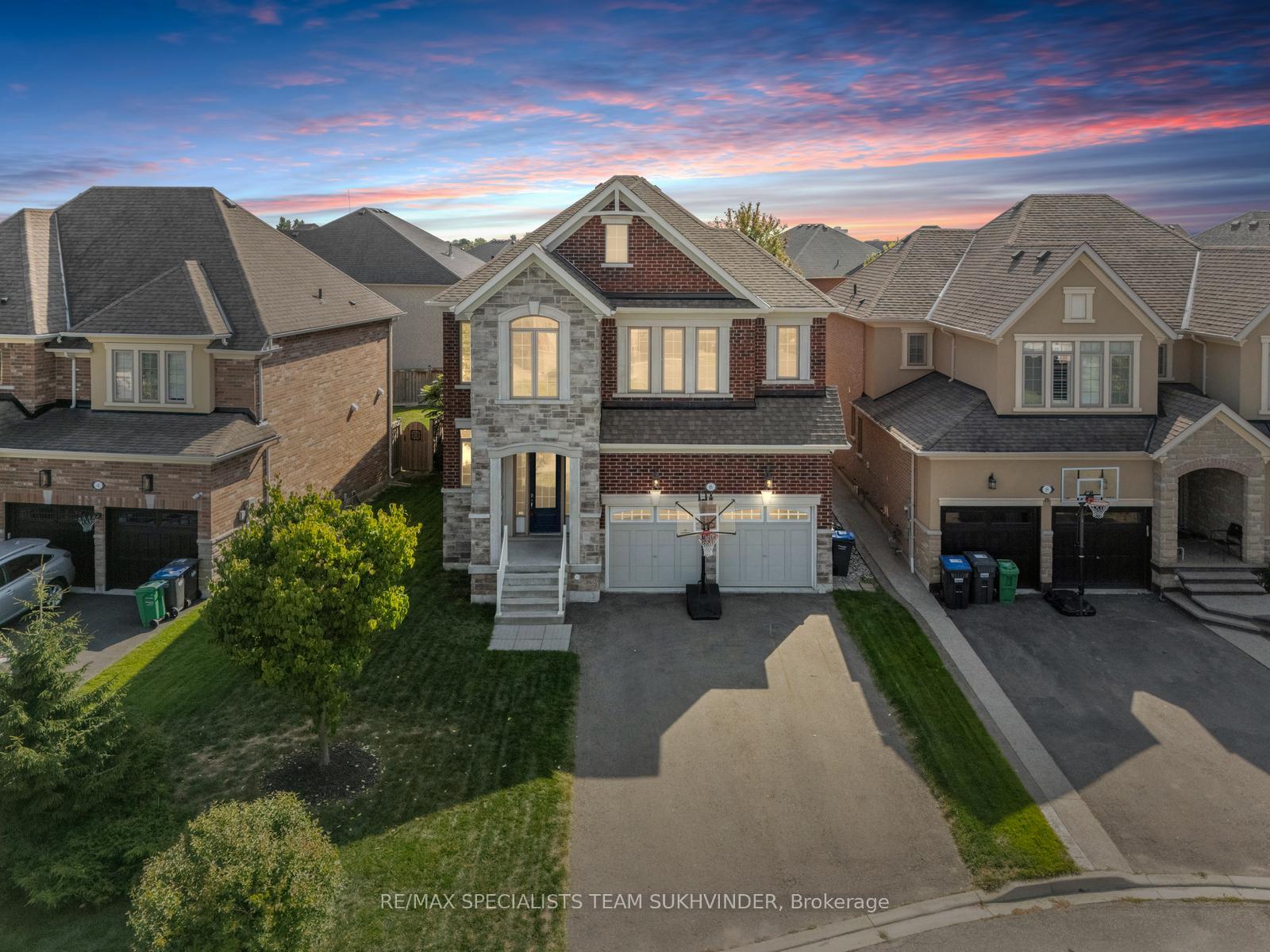 6-prince-michael-court-caledon-ontario-w12408956