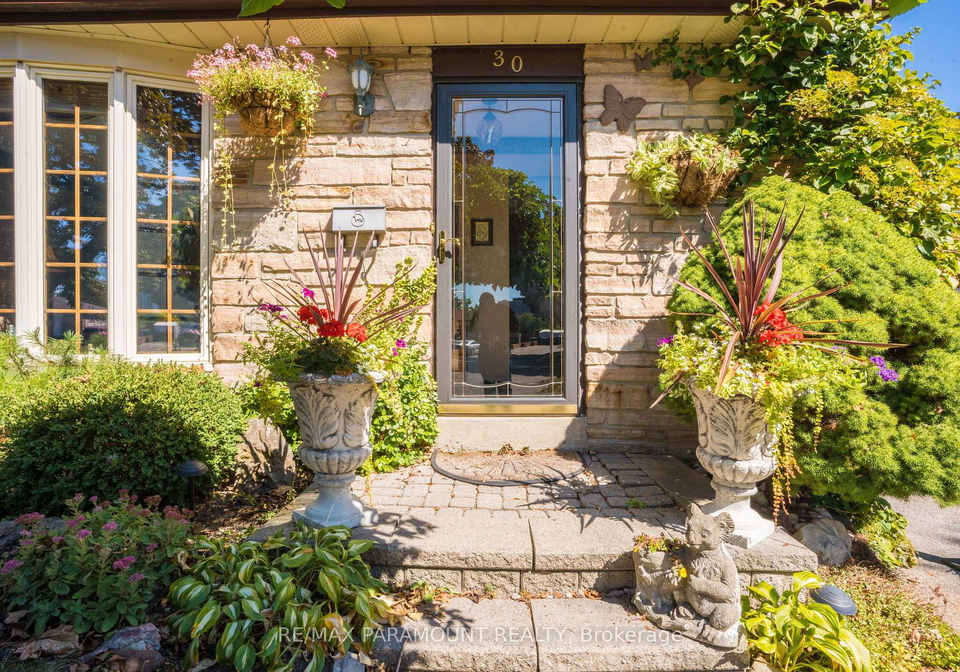 30-fontaine-court-brampton-ontario-w12408971