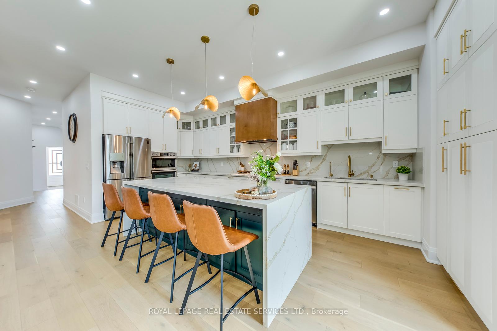 3450-post-road-oakville-ontario-w12409002