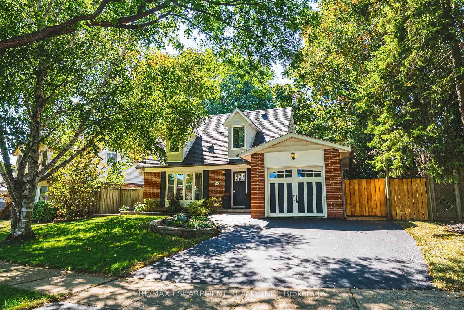 1394-ian-road-burlington-ontario-w12409374