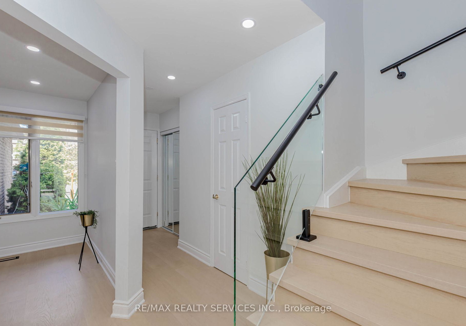 152-blackfoot-trail-mississauga-ontario-w12409525
