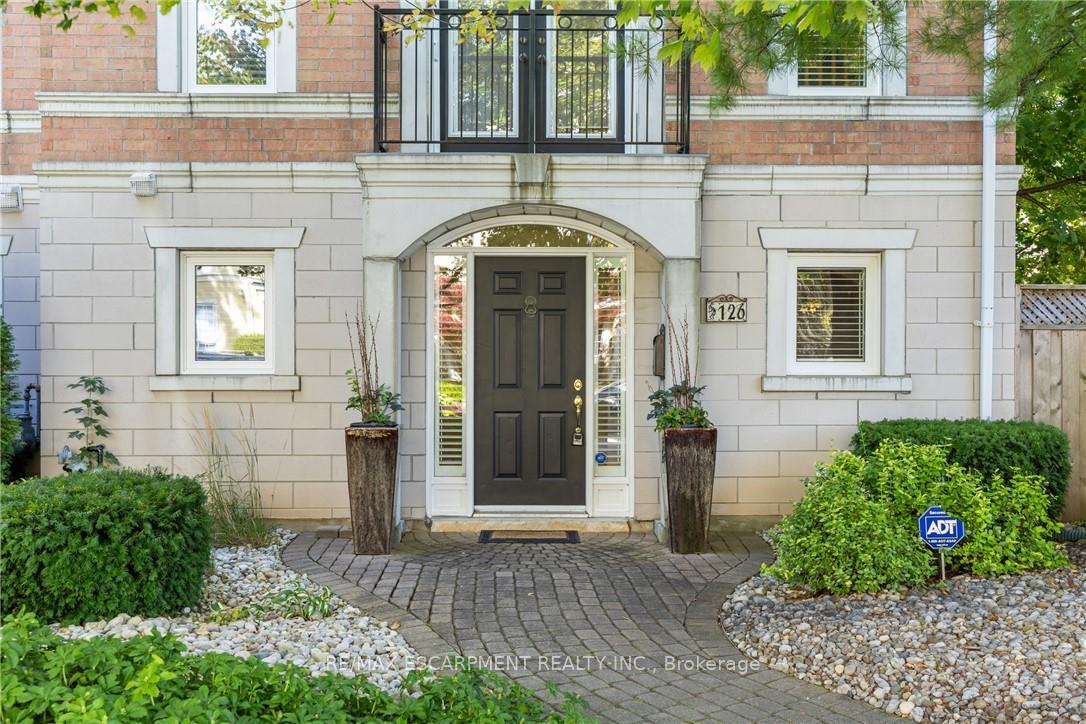 126-brant-street-oakville-ontario-w12409547