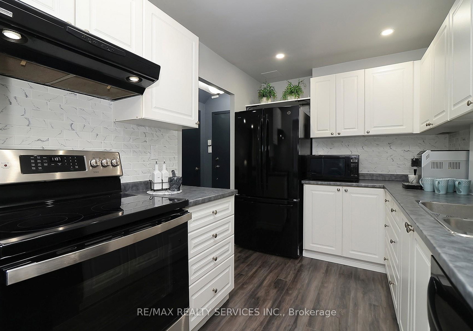 2095-roche-court-mississauga-ontario-w12409723