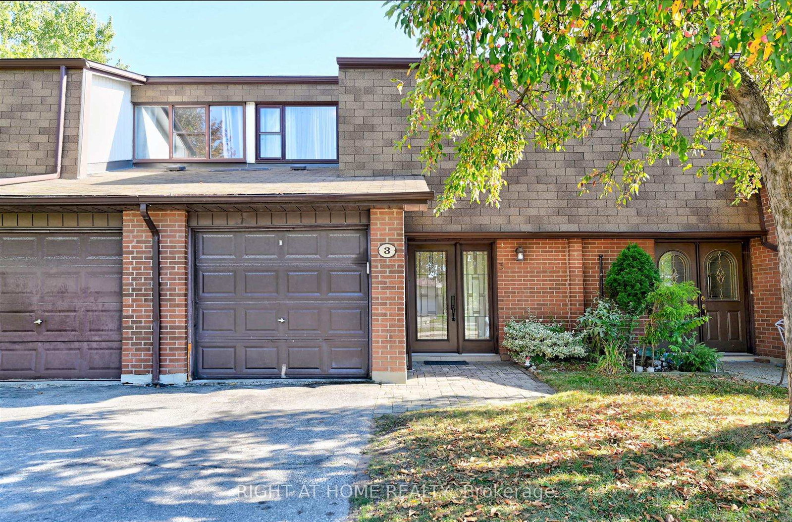 600-silver-creek-boulevard-mississauga-ontario-w12409724
