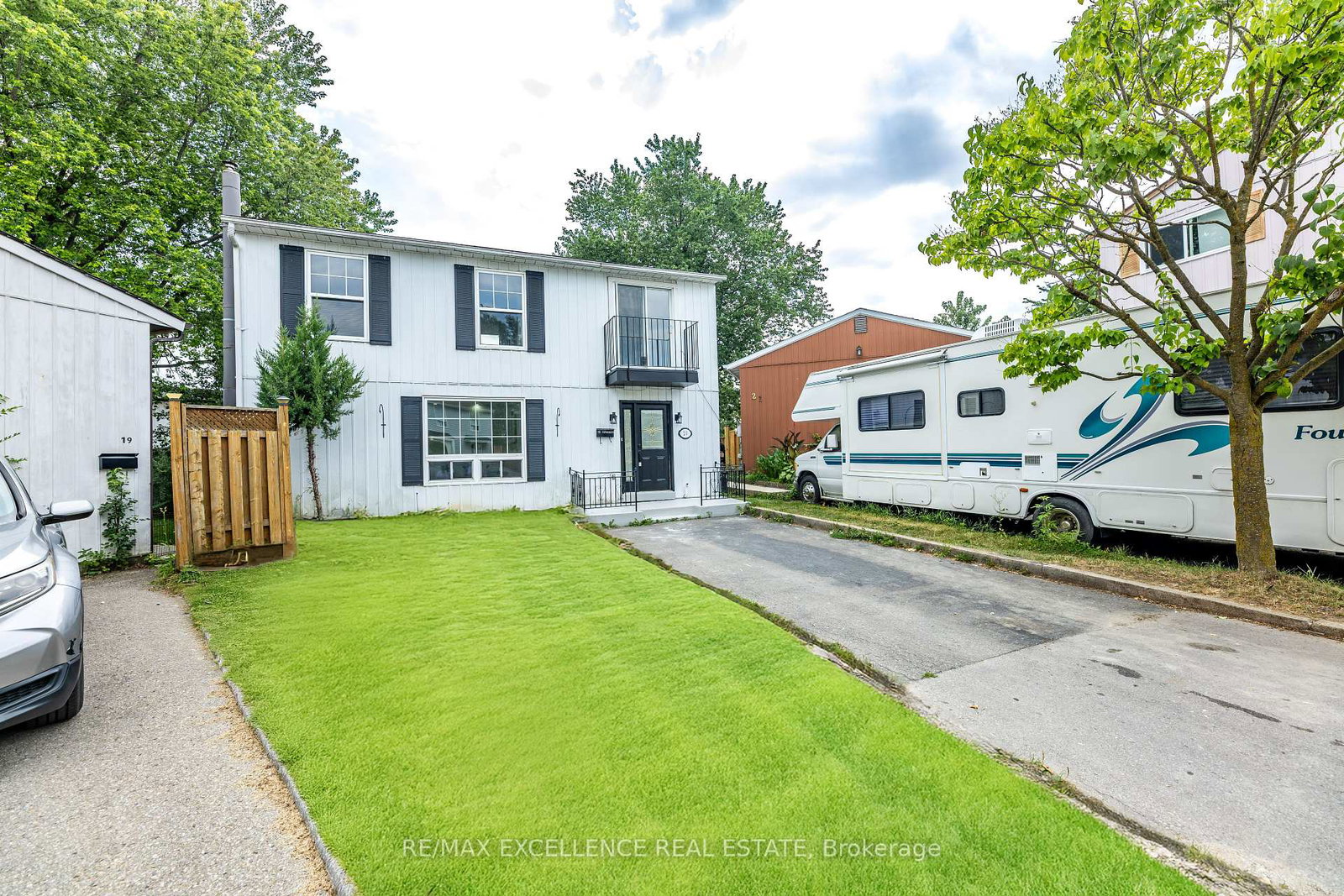 20-hedgeson-court-brampton-ontario-w12409726