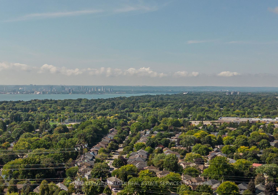 1420-alfred-crescent-burlington-ontario-w12409993