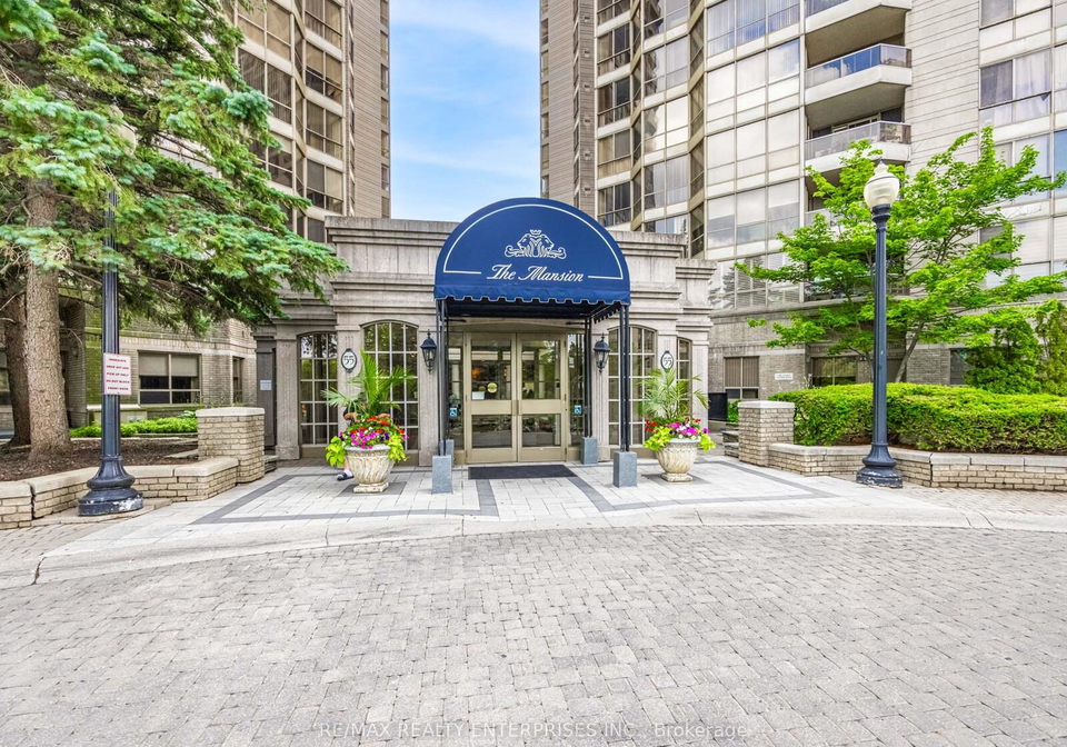 55-kingsbridge-garden-circle-mississauga-ontario-w12410156