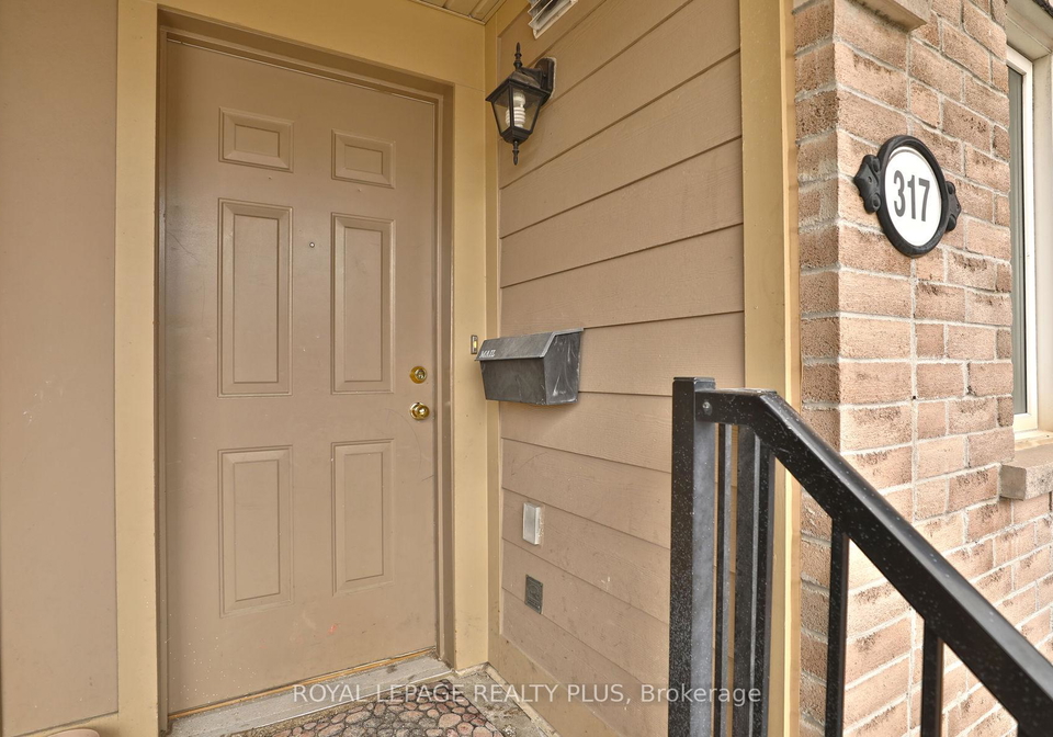 4975-southampton-drive-mississauga-ontario-w12410257