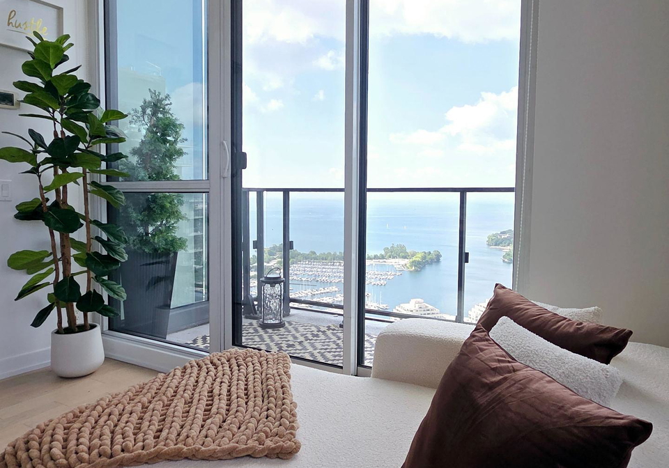 2200-lake-shore-boulevard-w-etobicoke-ontario-w12410295