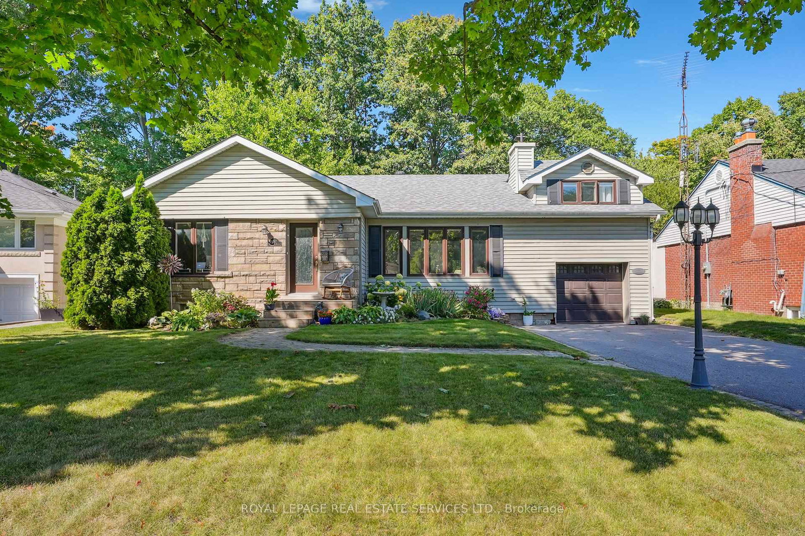 397-river-side-drive-oakville-ontario-w12410640