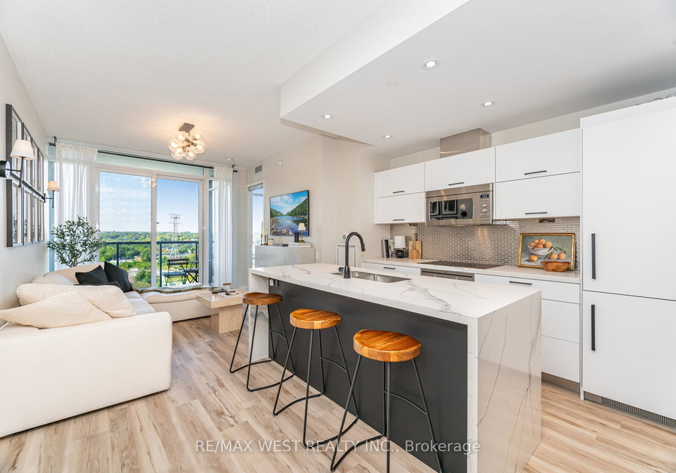 88-park-lawn-road-etobicoke-ontario-w12410753