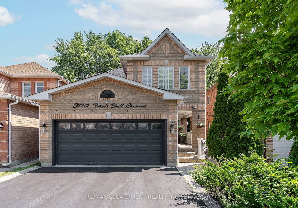 3770-forest-bluff-crescent-mississauga-ontario-w12410778