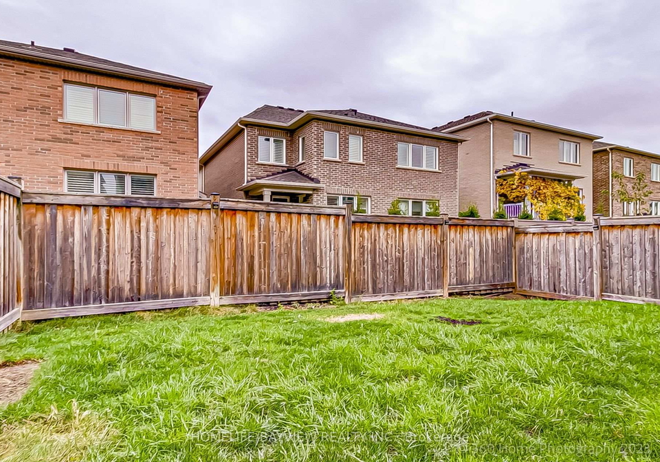 3193-violet-gardens-oakville-ontario-w12410852