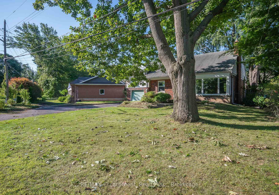 900-tanager-avenue-burlington-ontario-w12411366
