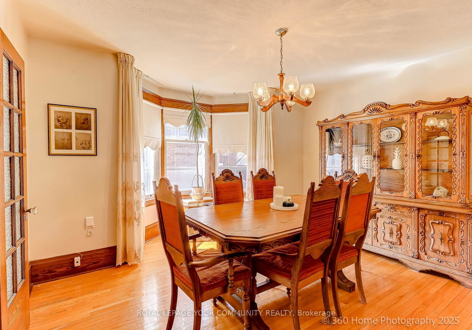 44-queens-drive-north-york-ontario-w12411398