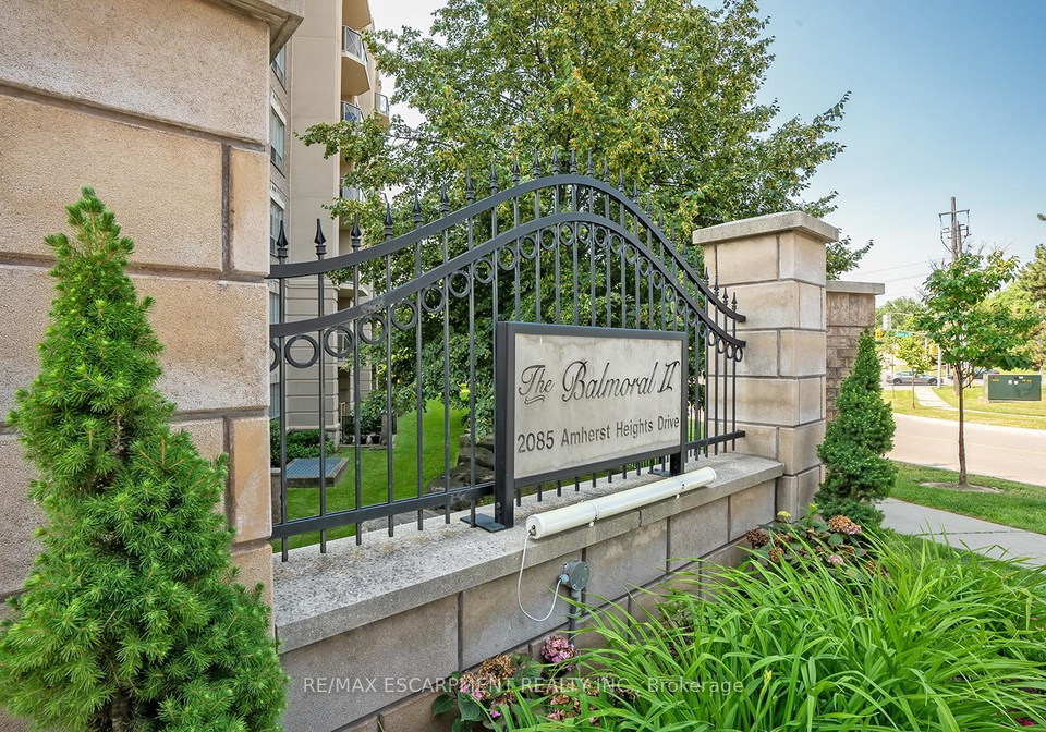 2085-amherst-heights-drive-burlington-ontario-w12411437