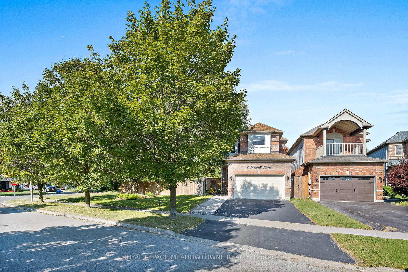 1-russell-street-halton-hills-ontario-w12411489