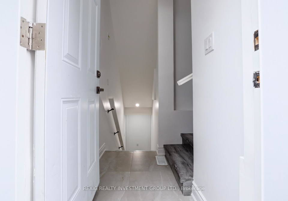 7026-lessard-lane-mississauga-ontario-w12411550