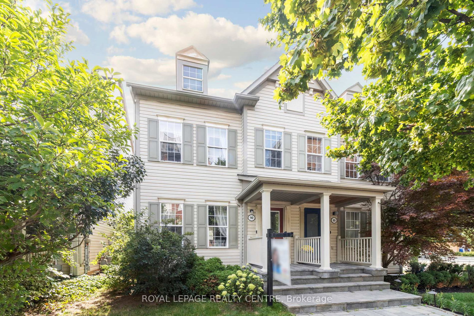 90-georgian-drive-oakville-ontario-w12411663