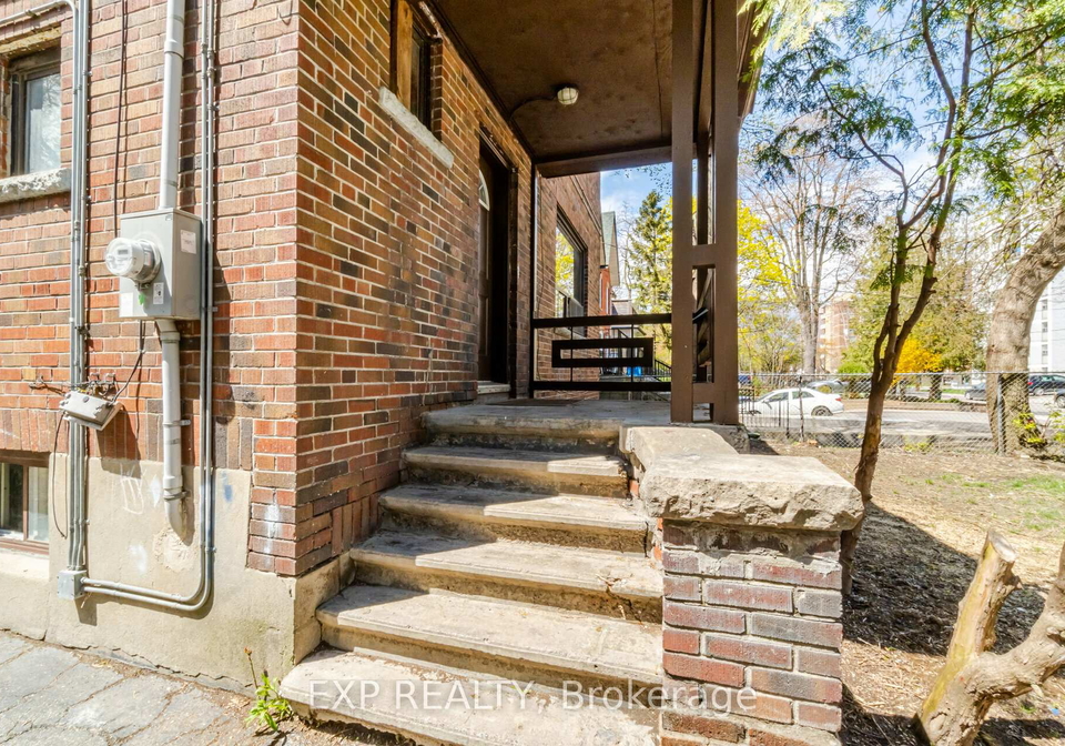 70-spencer-avenue-toronto-ontario-w12411861