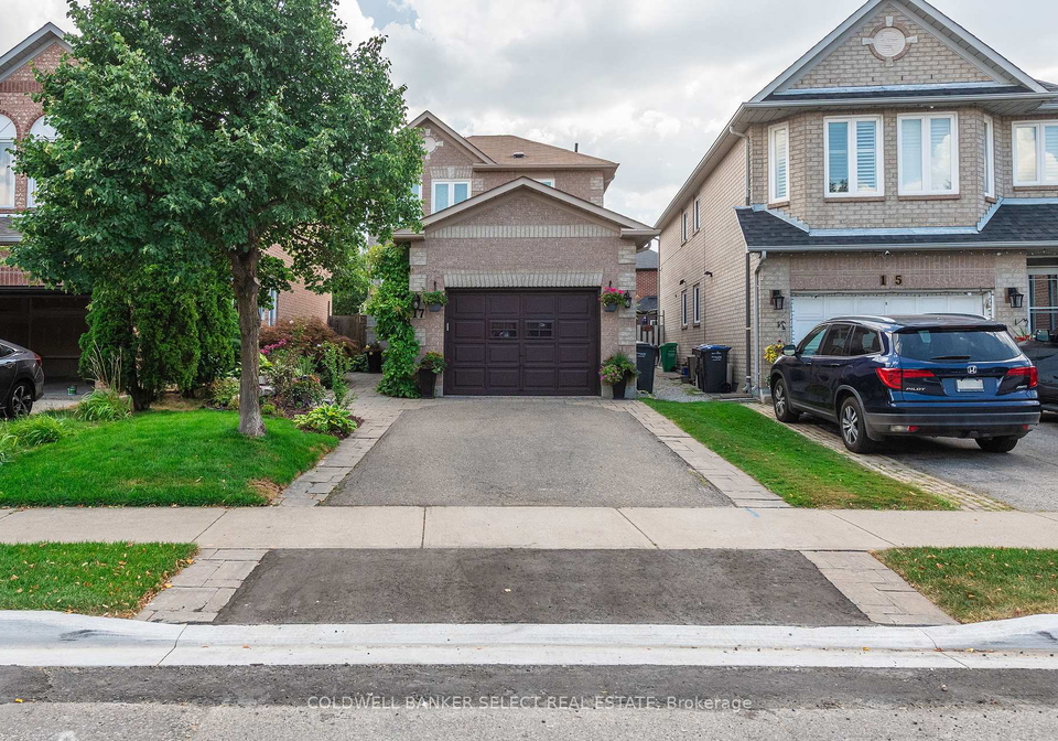 17-saddletree-trail-brampton-ontario-w12411869