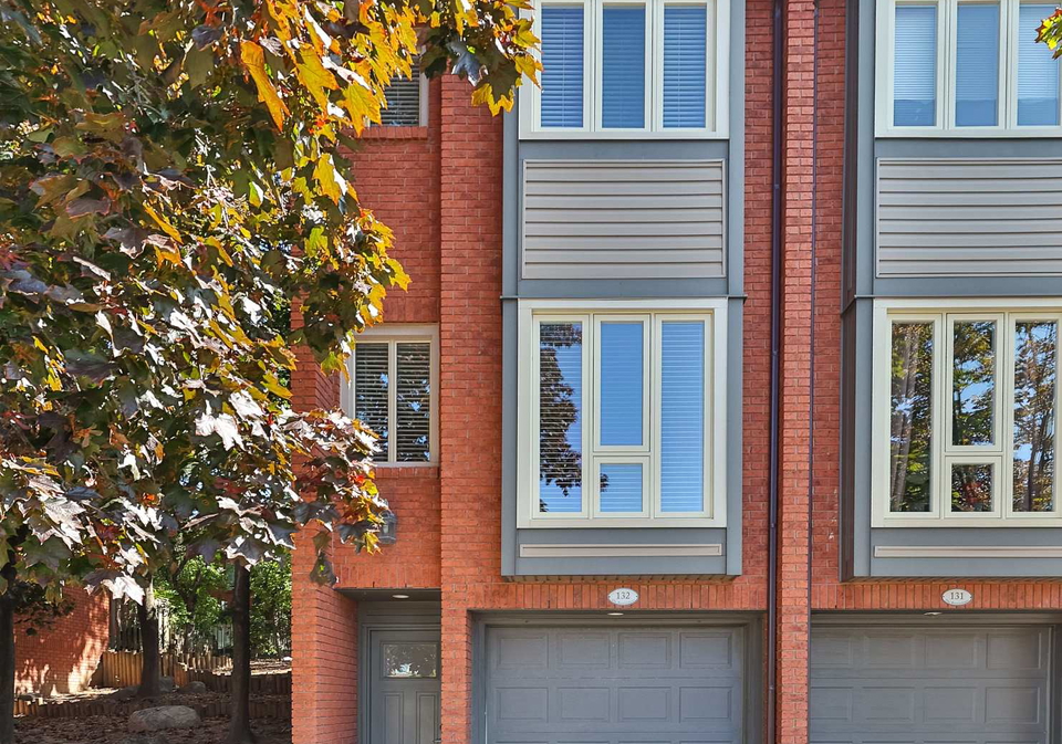 895-maple-avenue-burlington-ontario-w12411992