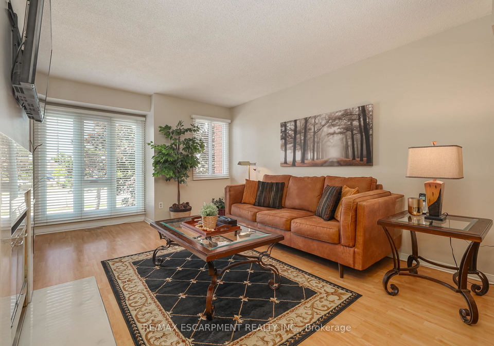 895-maple-avenue-burlington-ontario-w12411992
