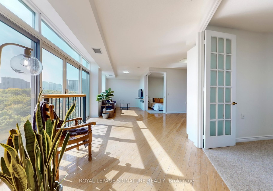 200-burnhamthorpe-road-e-mississauga-ontario-w12412132