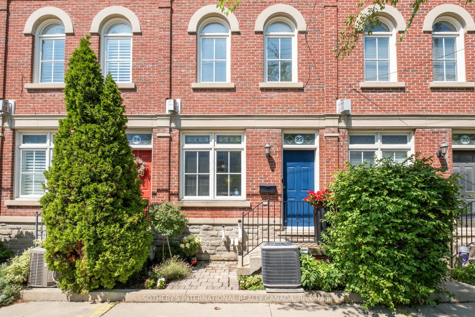 22-st-raymond-heights-toronto-ontario-w12412180