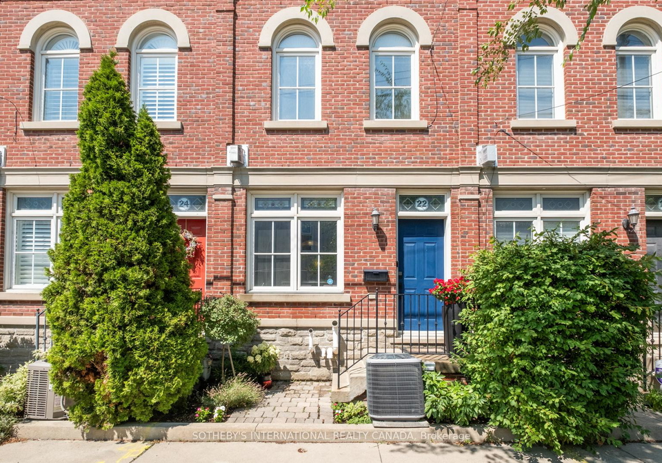 22-st-raymond-heights-toronto-ontario-w12412180