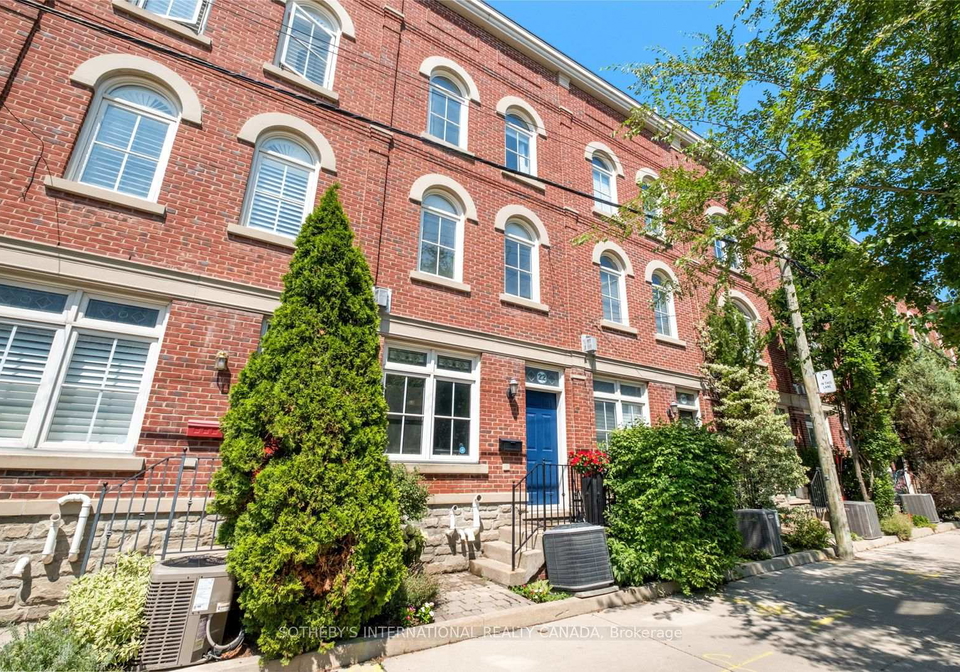 22-st-raymond-heights-toronto-ontario-w12412180