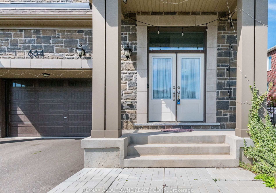 664-aspen-terrace-milton-ontario-w12412195