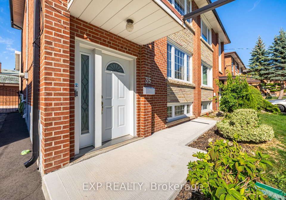 35-clairton-crescent-toronto-ontario-w12412203