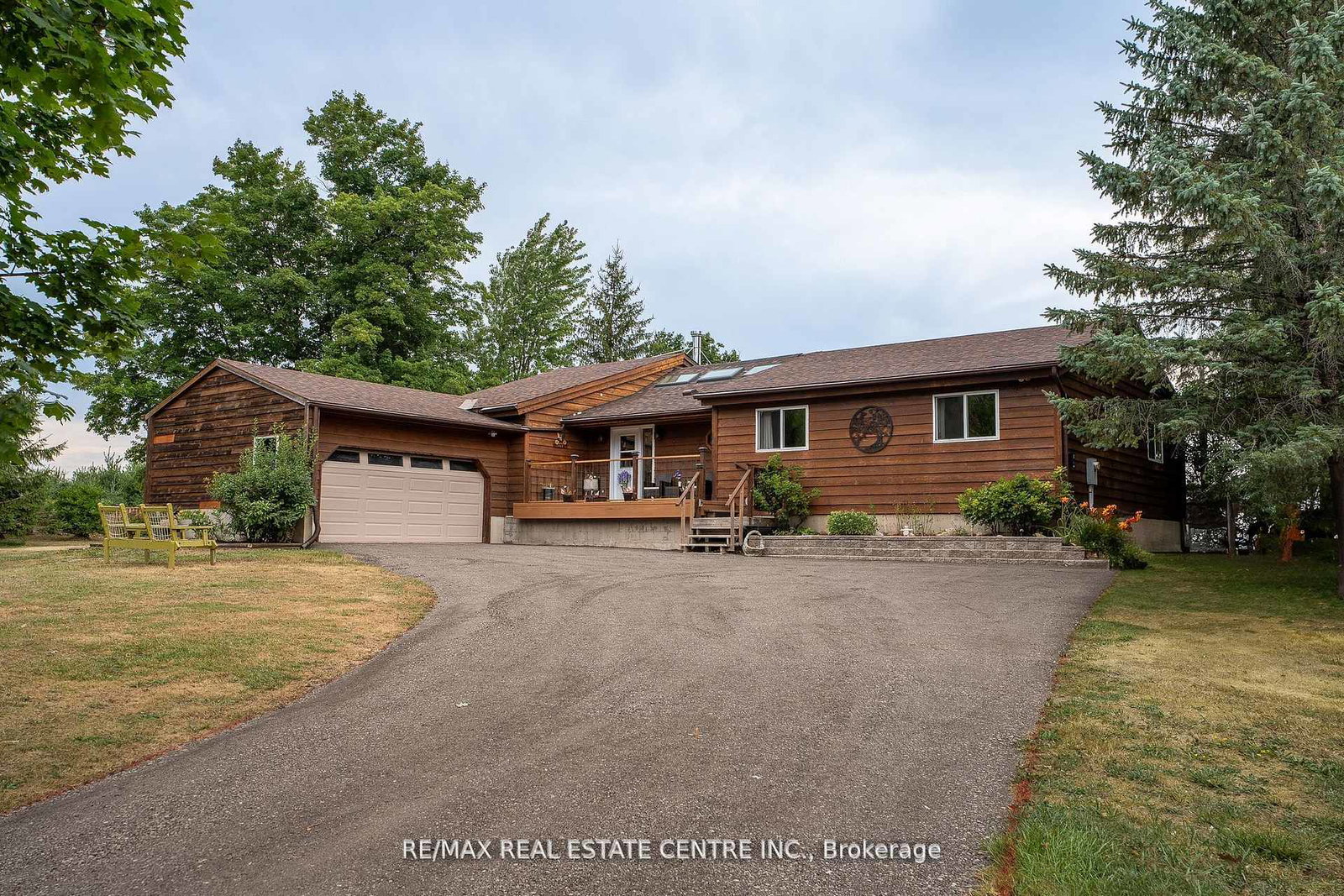 3762-highpoint-side-road-caledon-ontario-w12412376