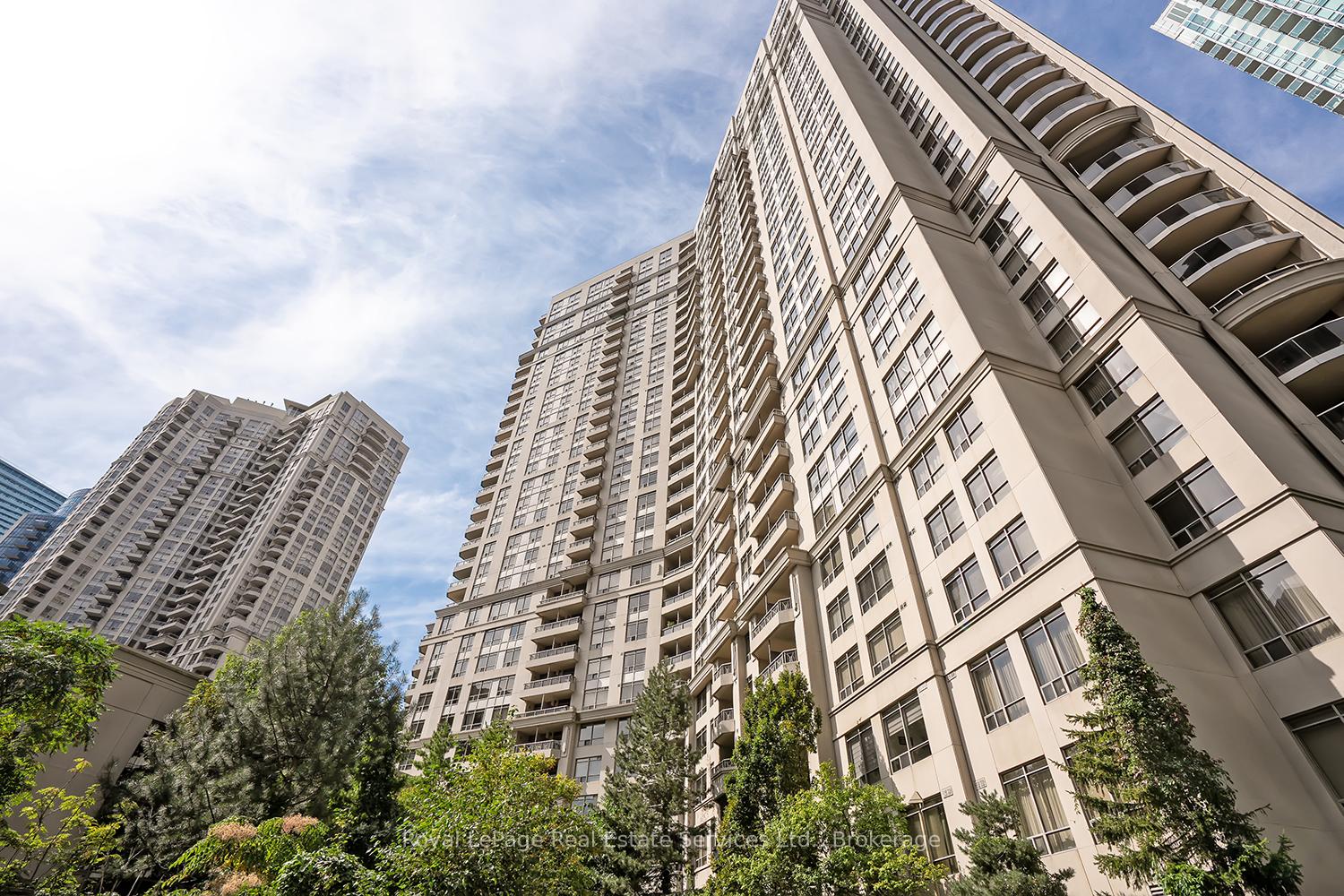 3888-duke-of-york-boulevard-mississauga-ontario-w12412459